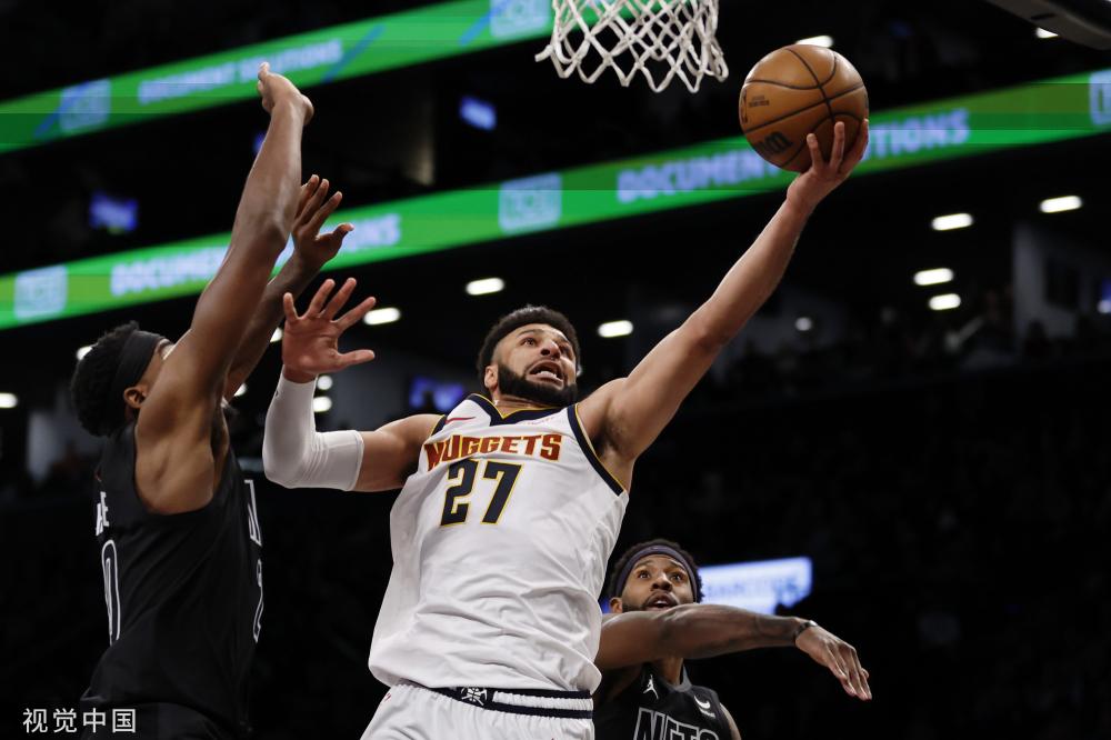 的竞技场上 的竞技场上